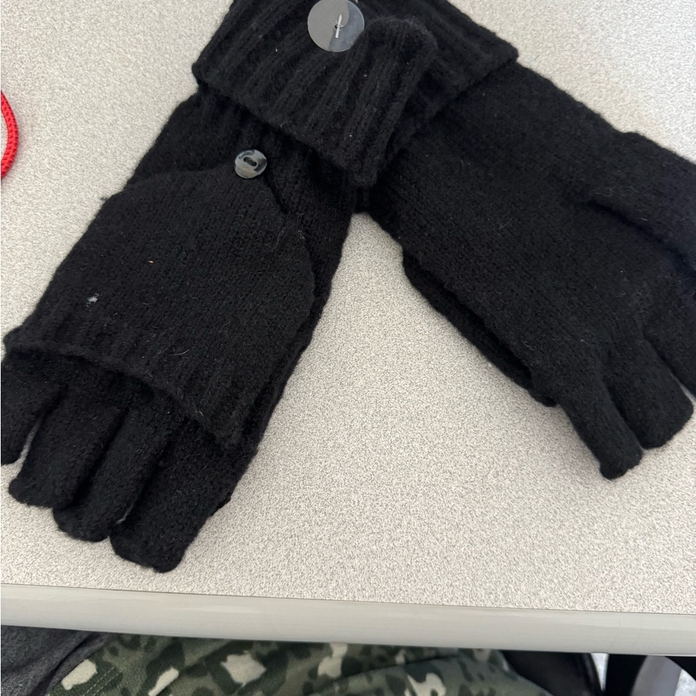 🆕 🧤 Black Knit Convertible Gloves